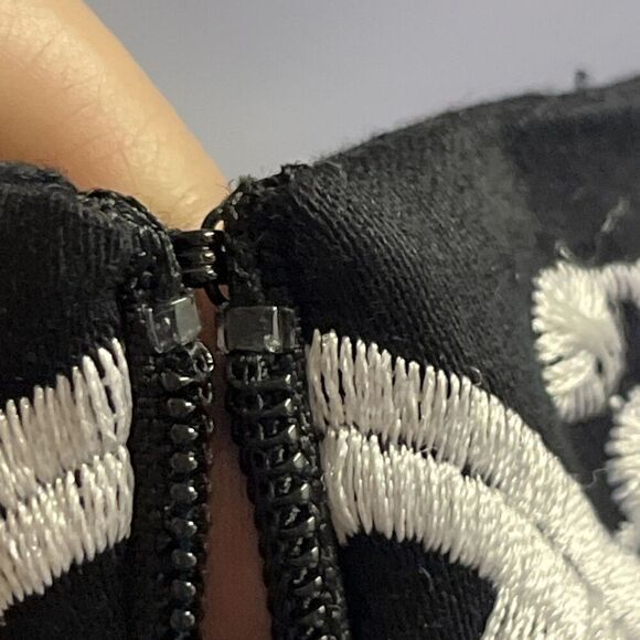 White House Black Market Black Dress Embroidered White Square Neck Strap- Size 6 - Picture 6 of 11